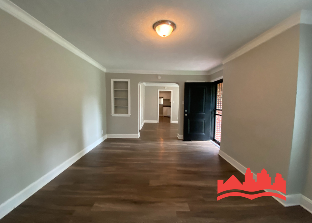 3678 Nottingham Rd - Photo 3 of 14