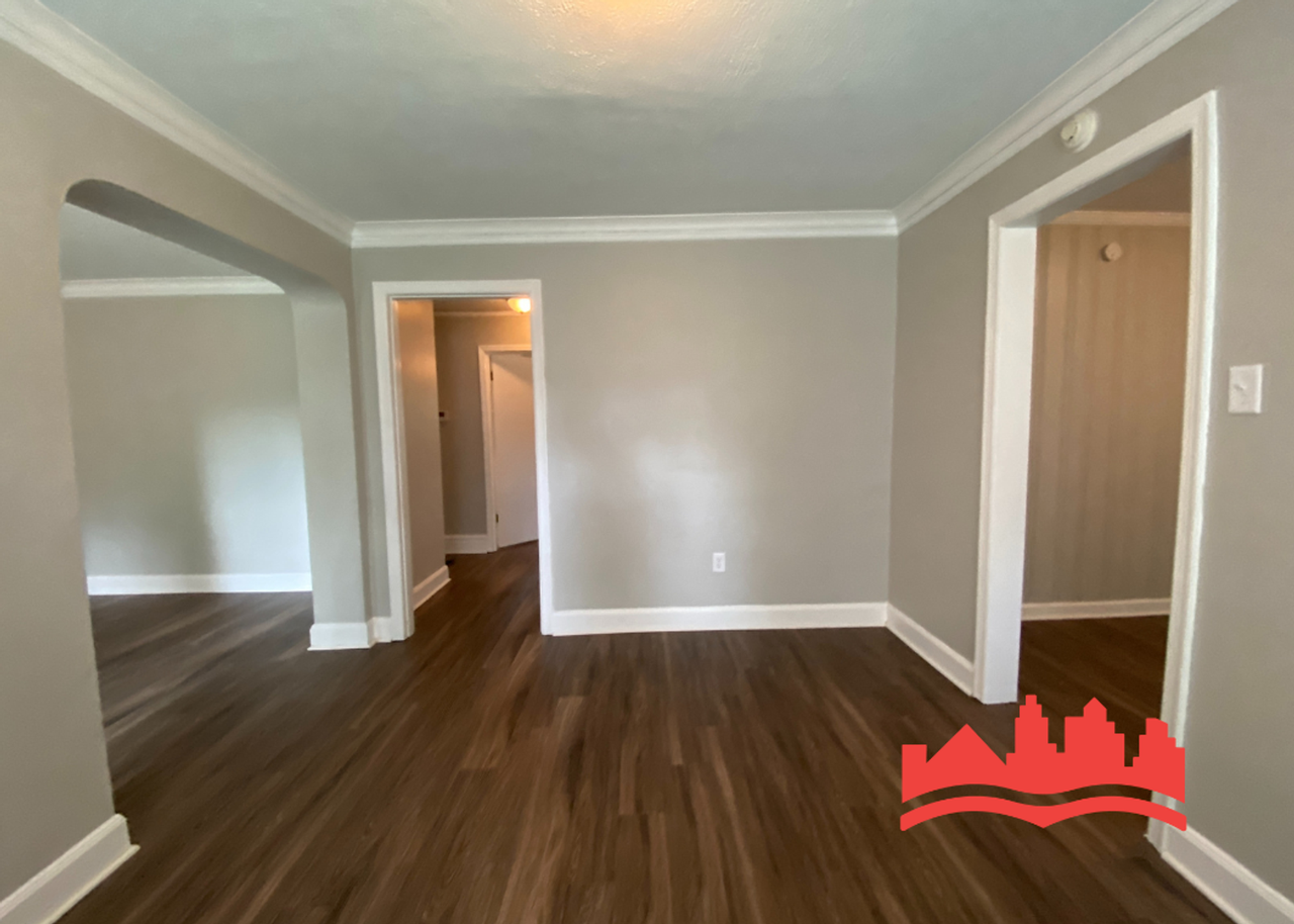 3678 Nottingham Rd - Photo 4 of 14