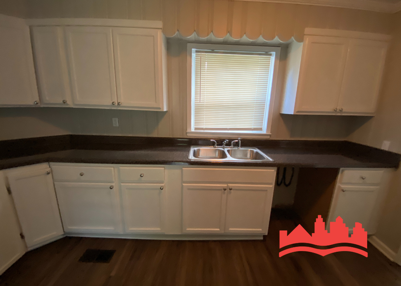 3678 Nottingham Rd - Photo 6 of 14