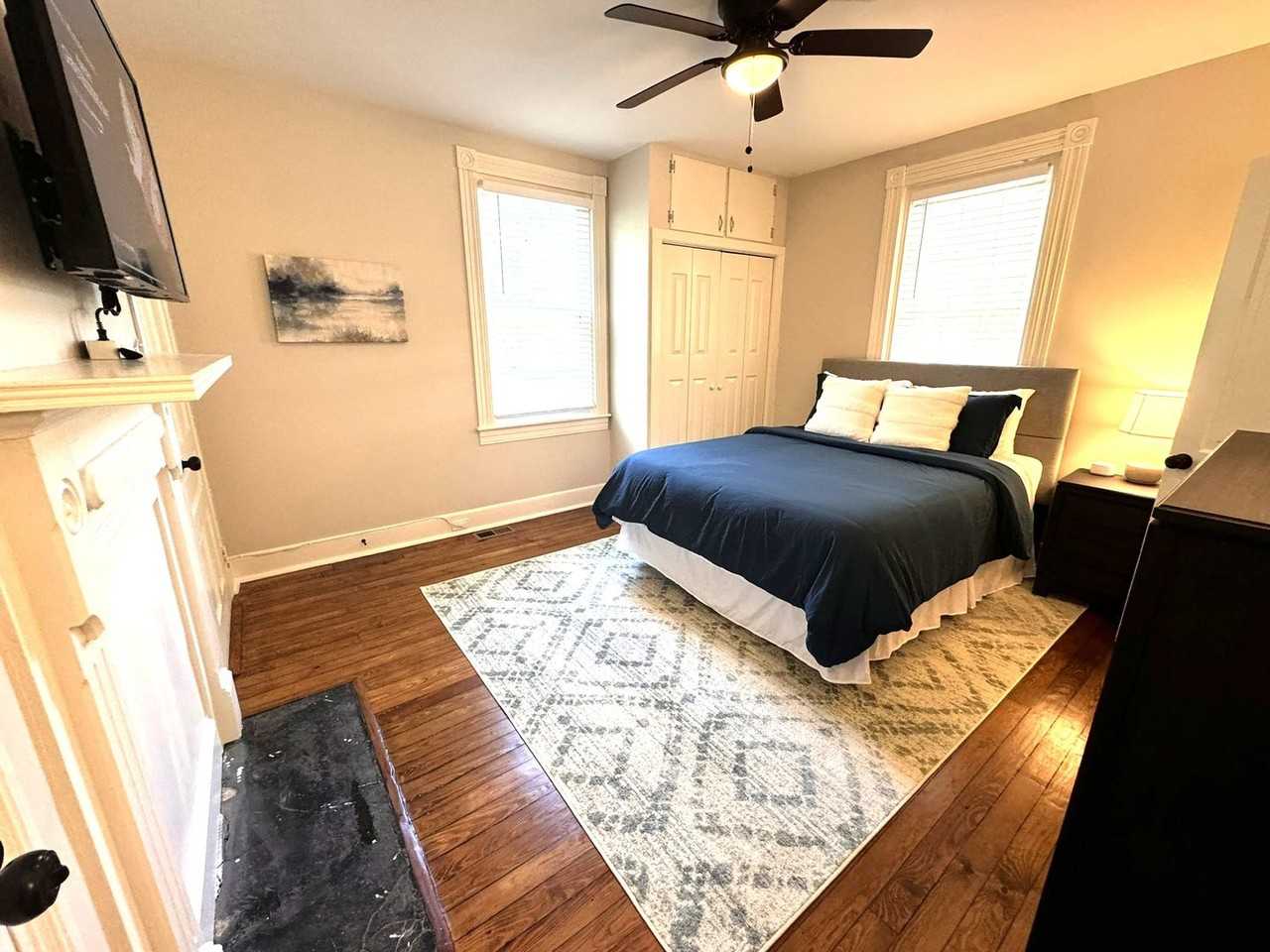 1249 Stokes St - Photo 5 of 16