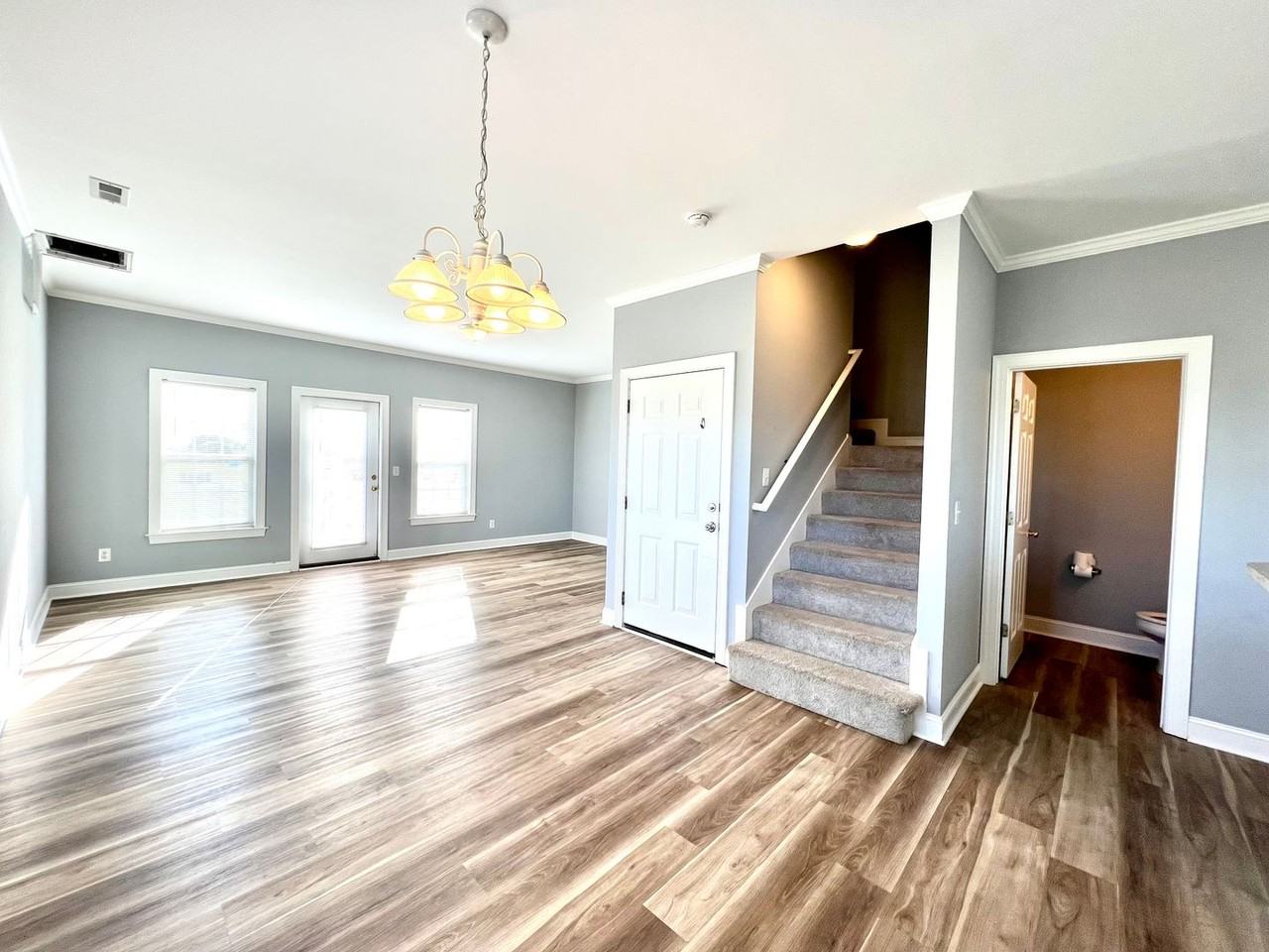 164A Twin Oaks Dr - Photo 3 of 23