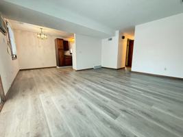 featured image of 305 23rd St Se