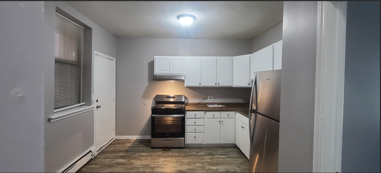 5606 S Wabash Ave - Photo 2 of 6