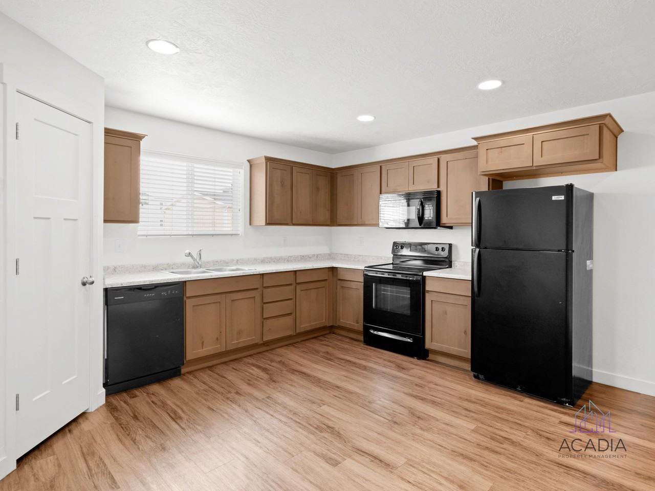 HVH-Lochs-658 N 130 E Vineyard, UT 84058 - Photo 4 of 26