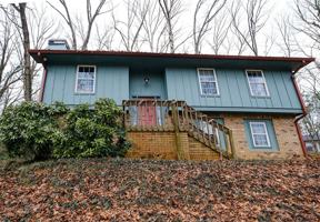 featured image of 15 White Street Ext