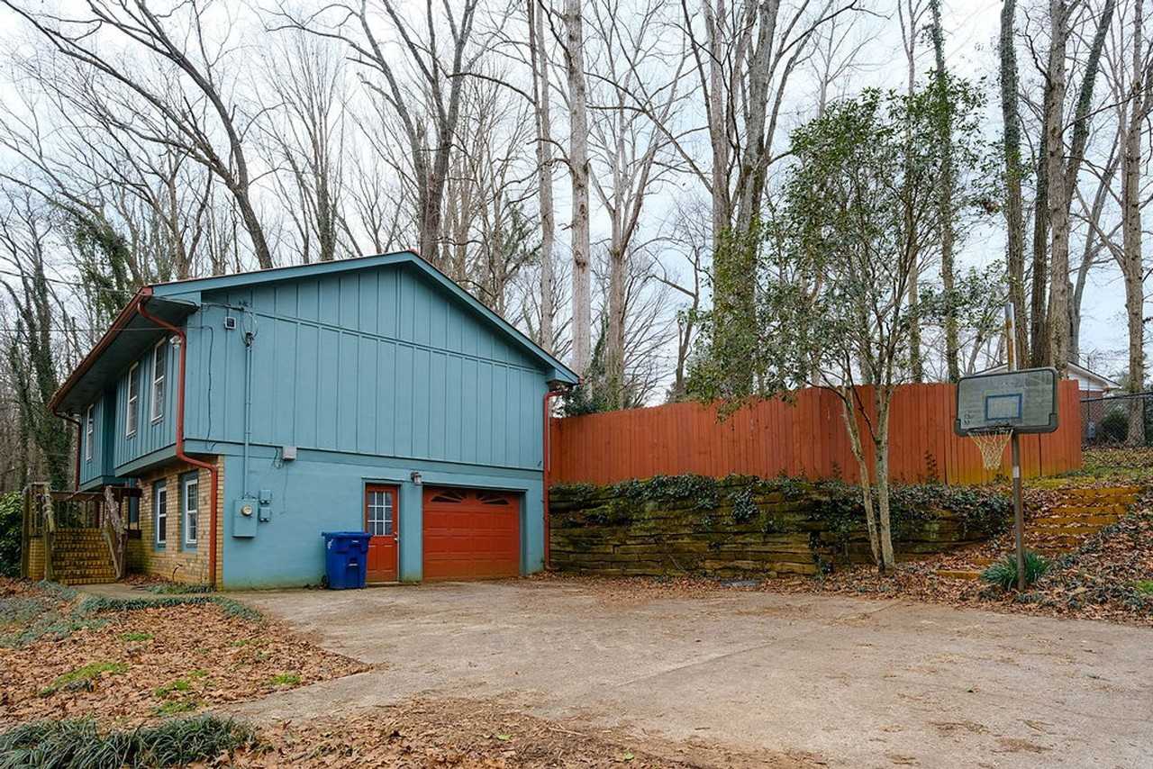 15 White Street Ext - Photo 4 of 27