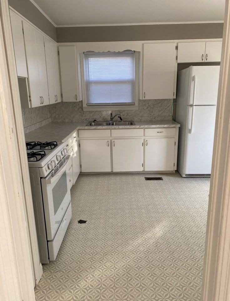 4820 Francis St - Photo 5 of 23