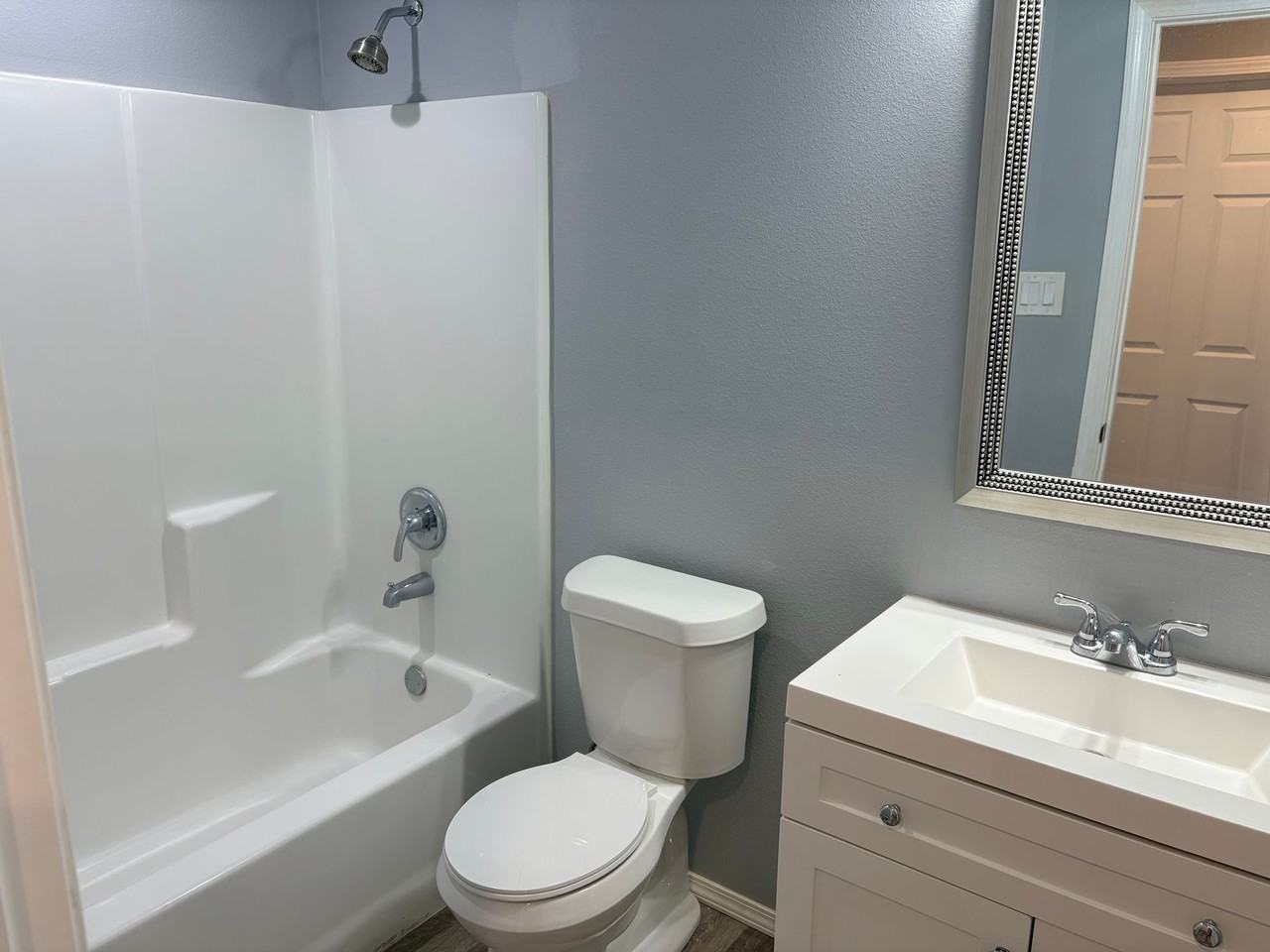 1305 N Colton Avenue - Photo 6 of 11