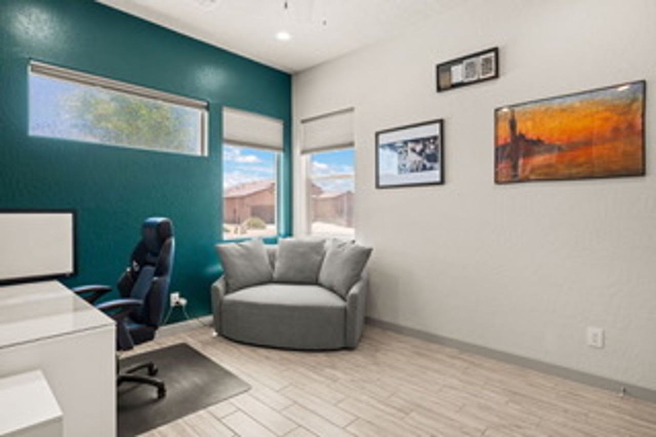 1661 Camino Culiacan Sw - Photo 4 of 32