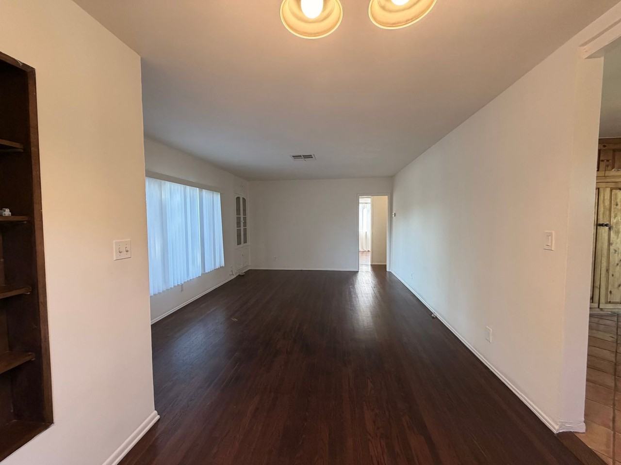 6535 Forbes Ave - Photo 4 of 22