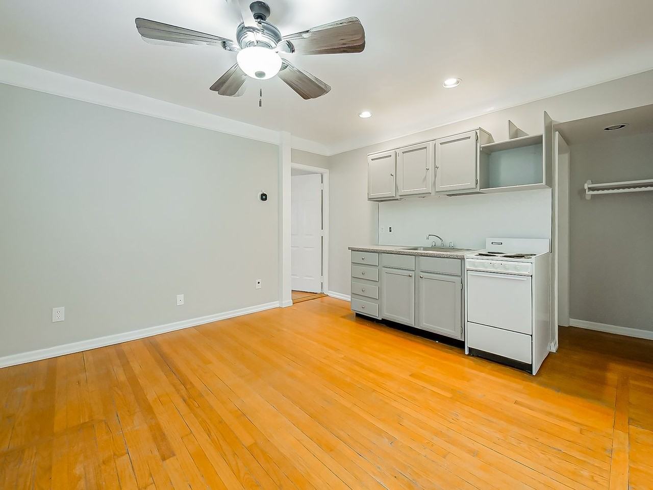 3170 Dixie Hwy - Photo 3 of 17