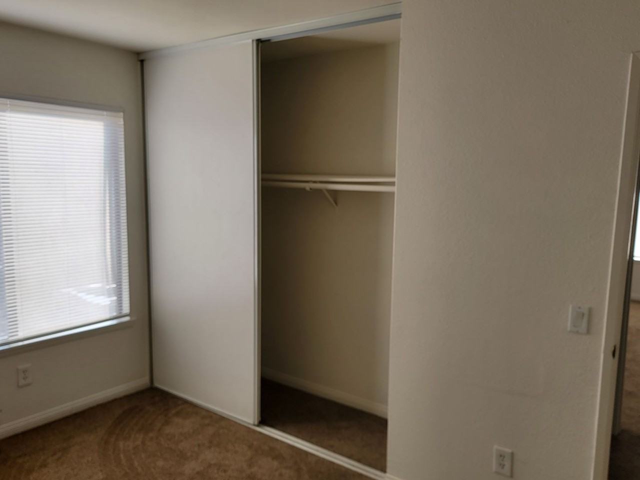 10962 Stonehenge Pl - Photo 6 of 17