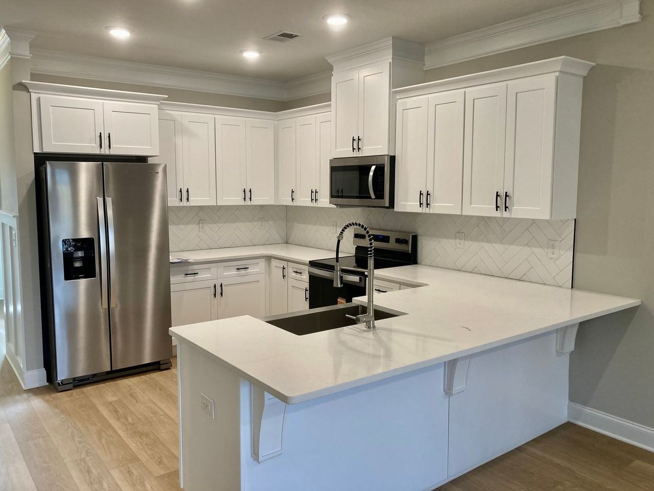 1124 Jolly Ln - Photo 7 of 24