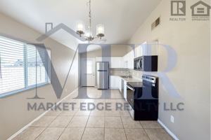 featured image of 1939 E Raymond St