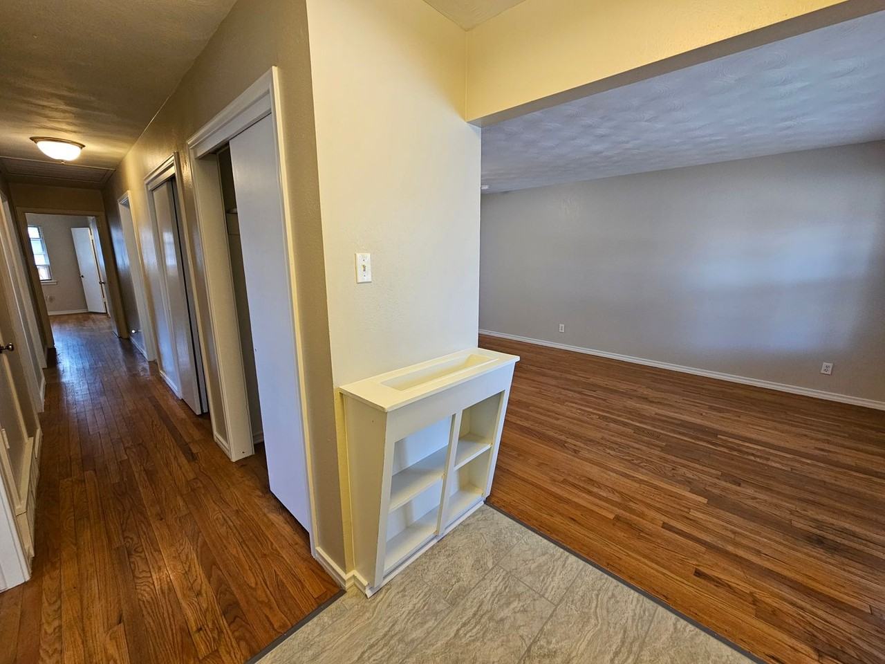 1016 Indian Creek Trl - Photo 3 of 25