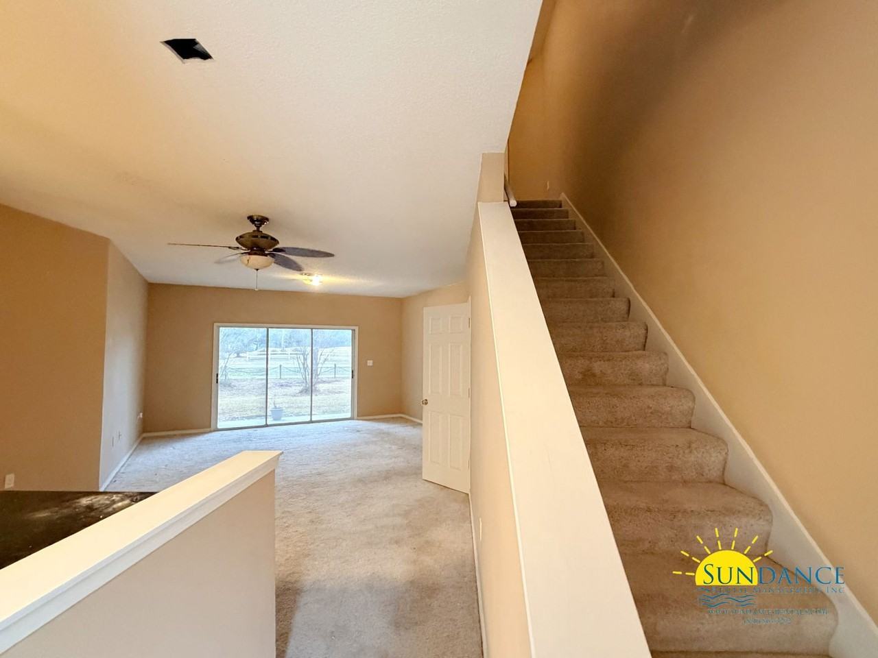 7223 Crown Ct - Photo 7 of 30