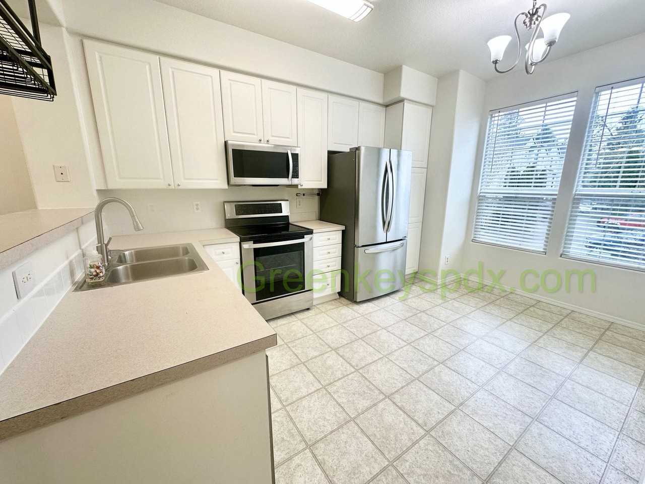 3928 Sw 182nd Pl - Photo 4 of 33