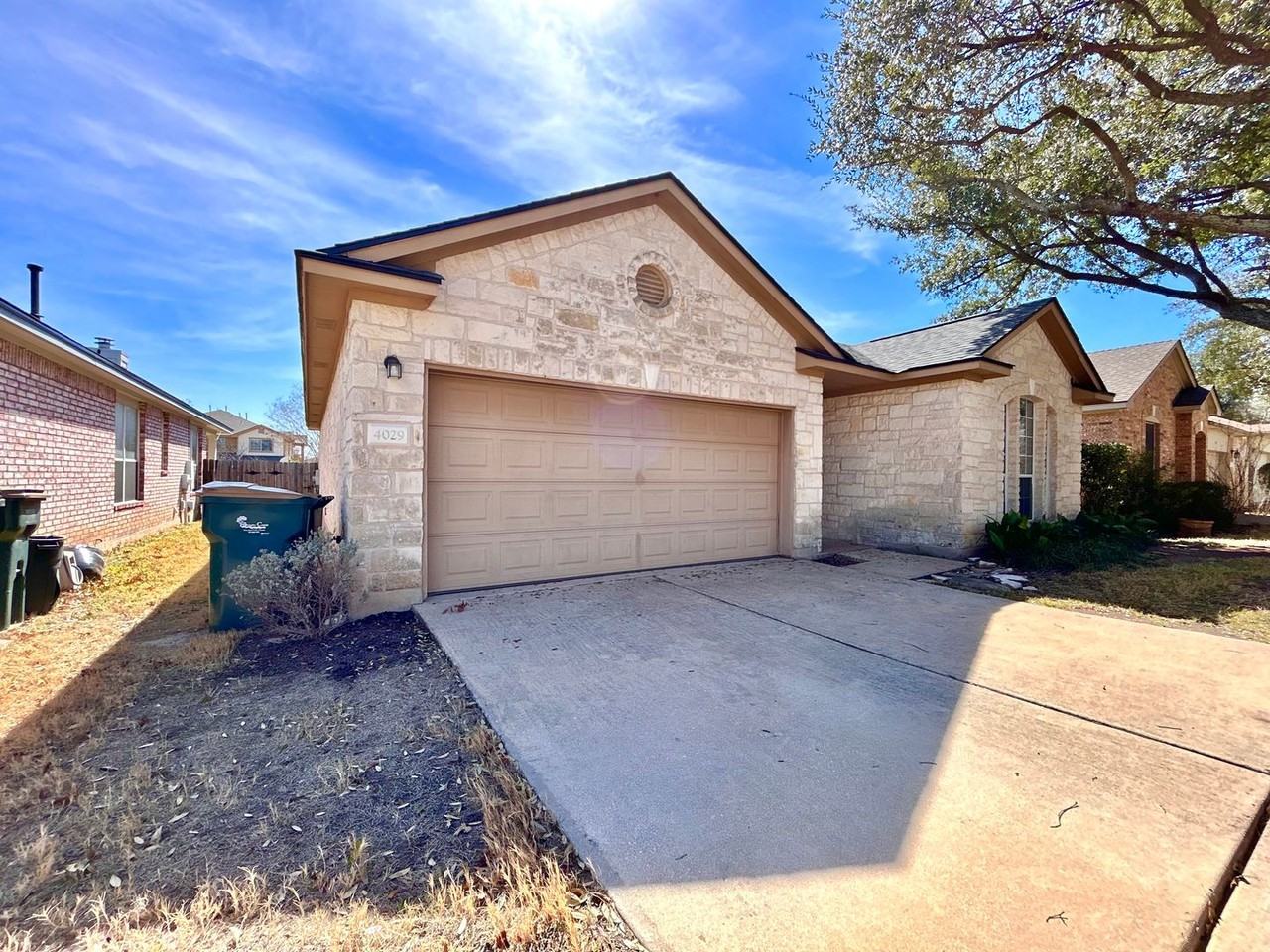 4029 Barlow Dr - Photo 2 of 31