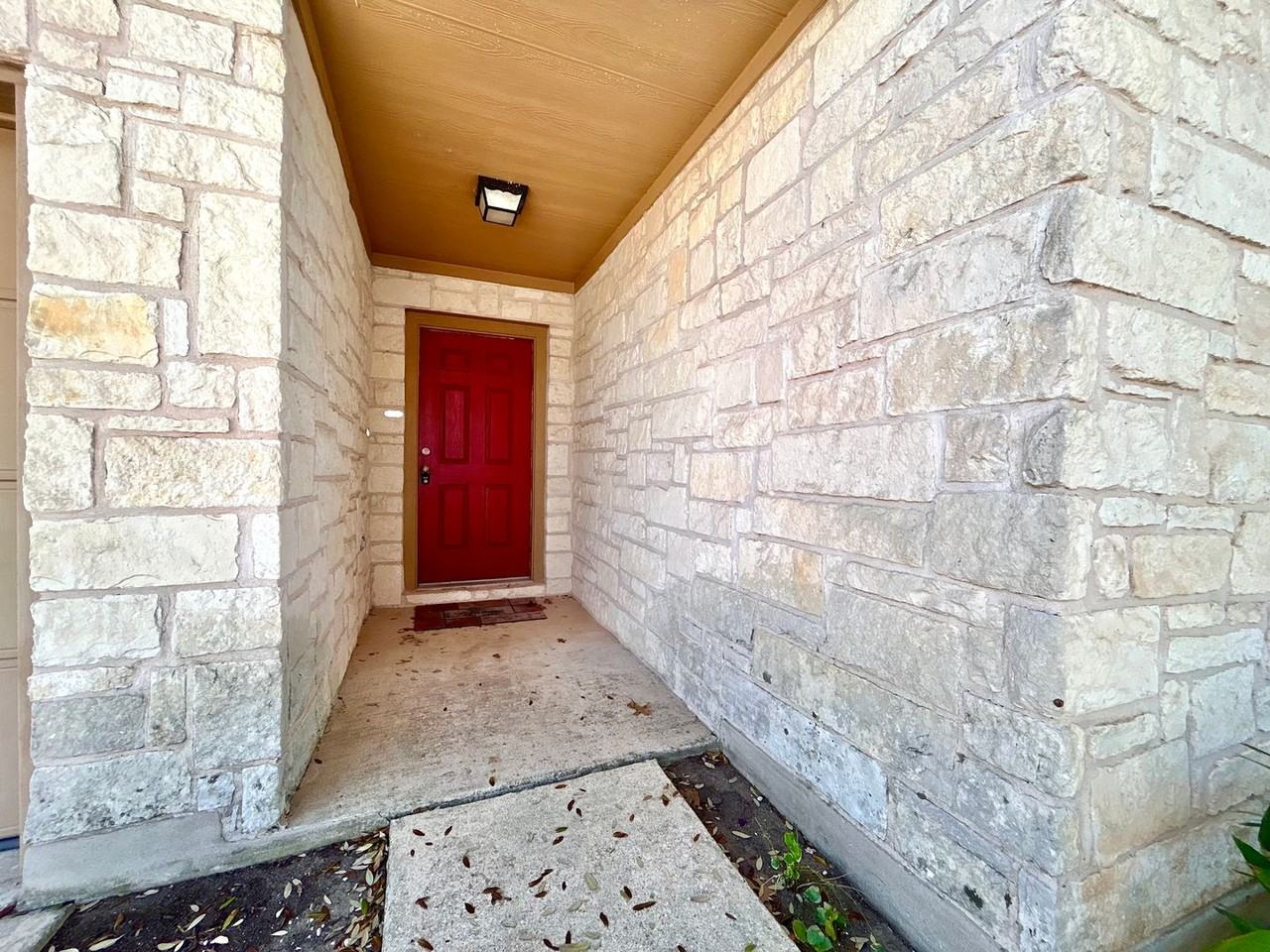 4029 Barlow Dr - Photo 7 of 31