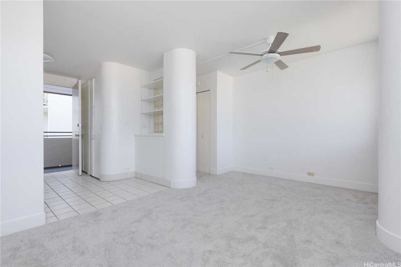 VILLAGE MALUHIA - Photo 3 of 10