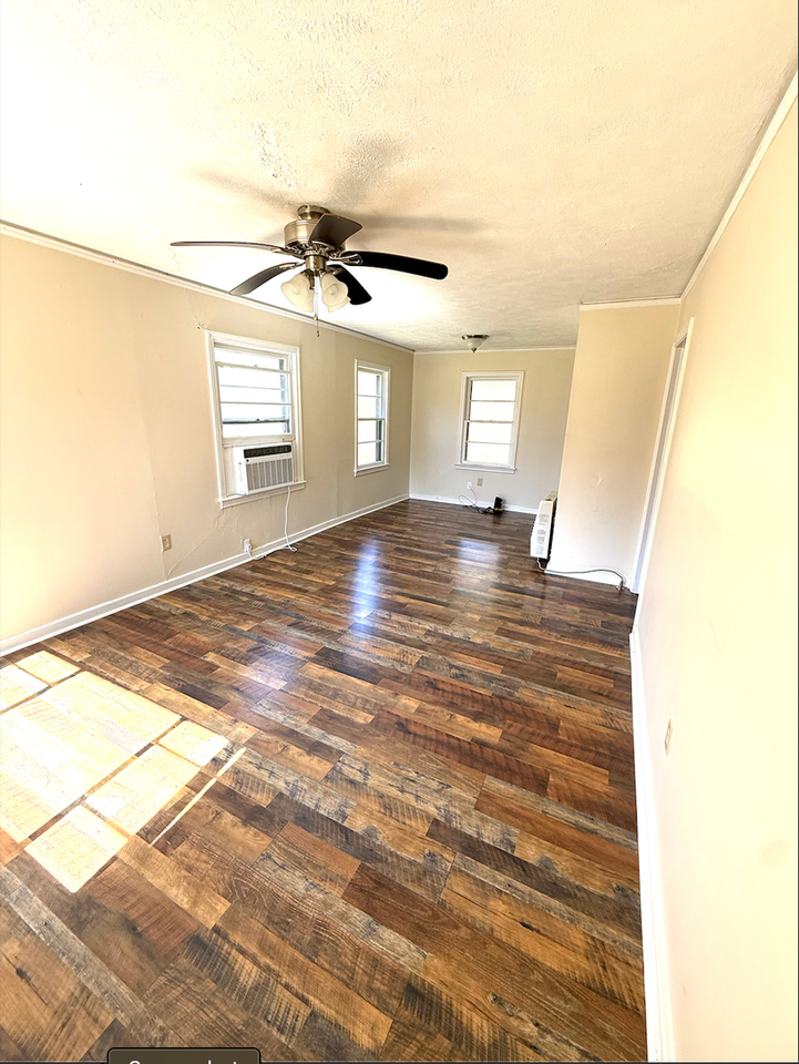 1186 Waddell Rd - Photo 3 of 14