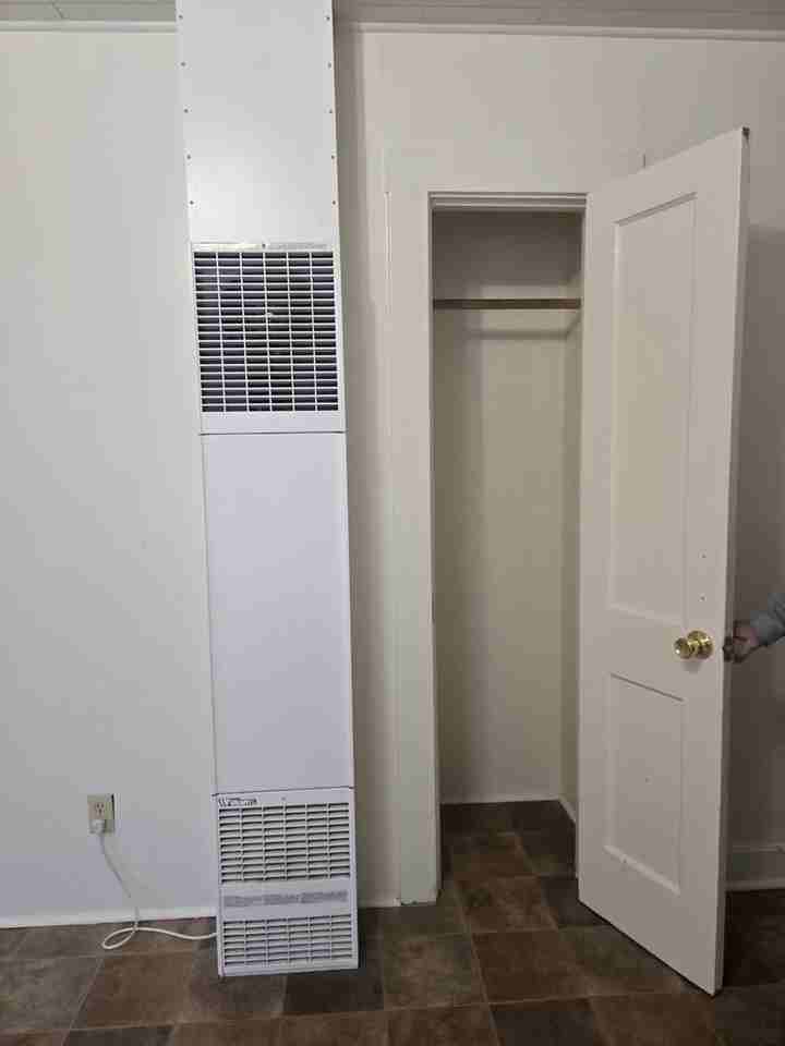 369 W Front St - Photo 3 of 12