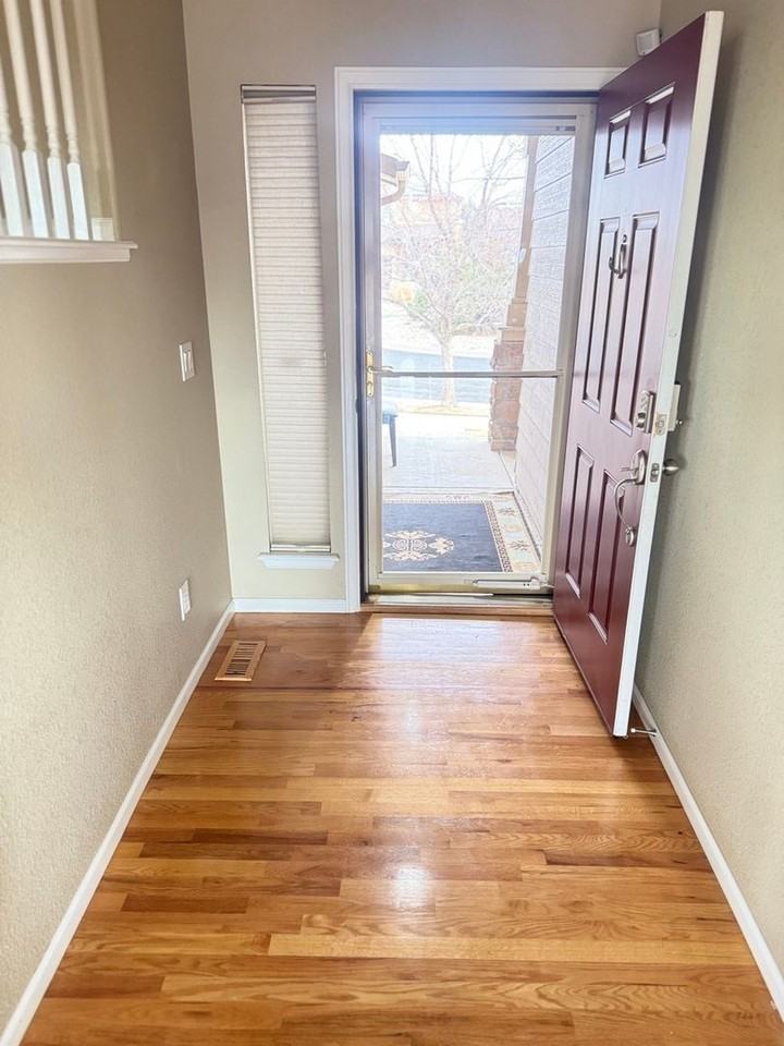 10291 Truckee Ct - Photo 2 of 37