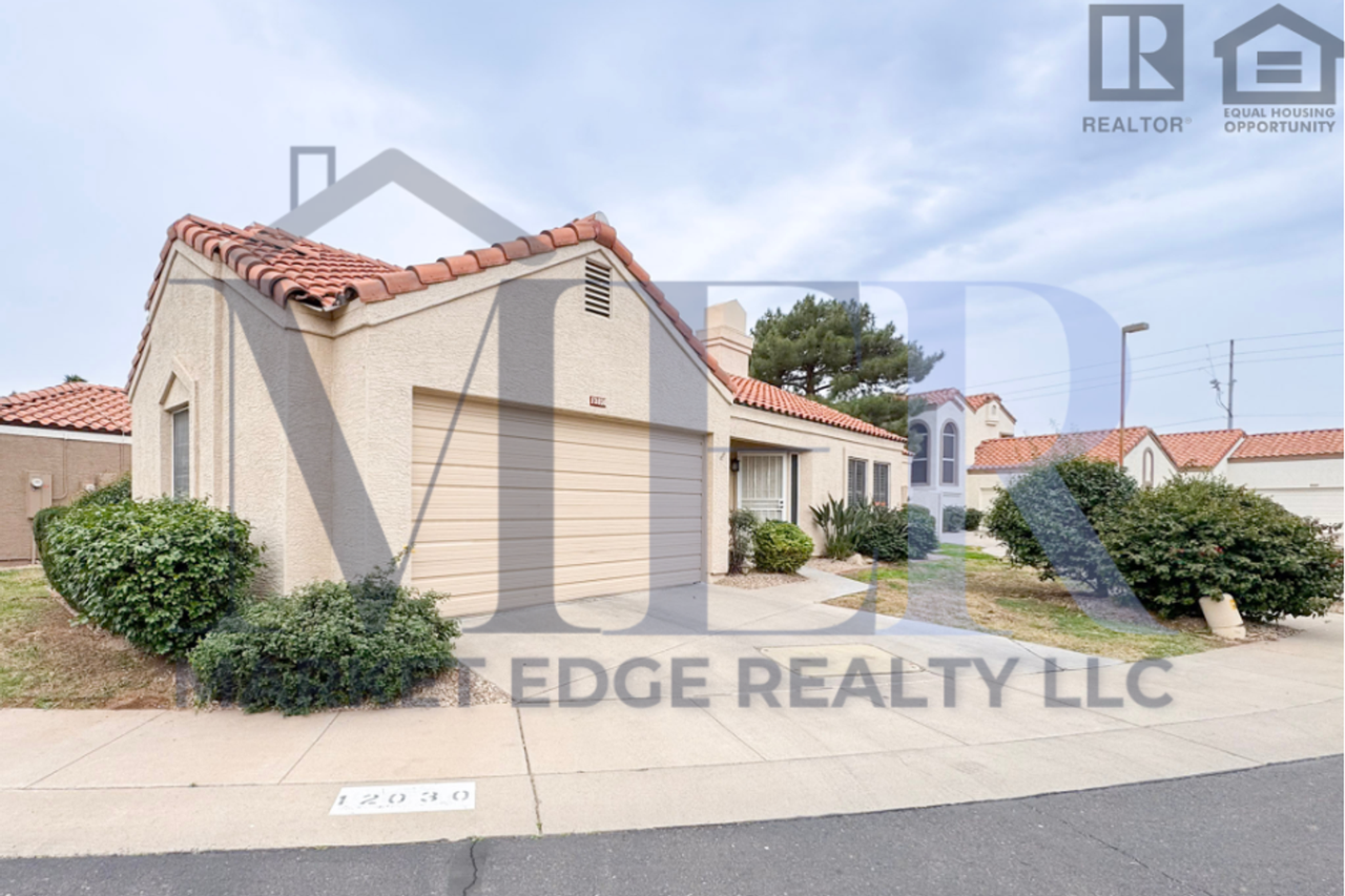 12030 N 40th Way - Photo 3 of 42