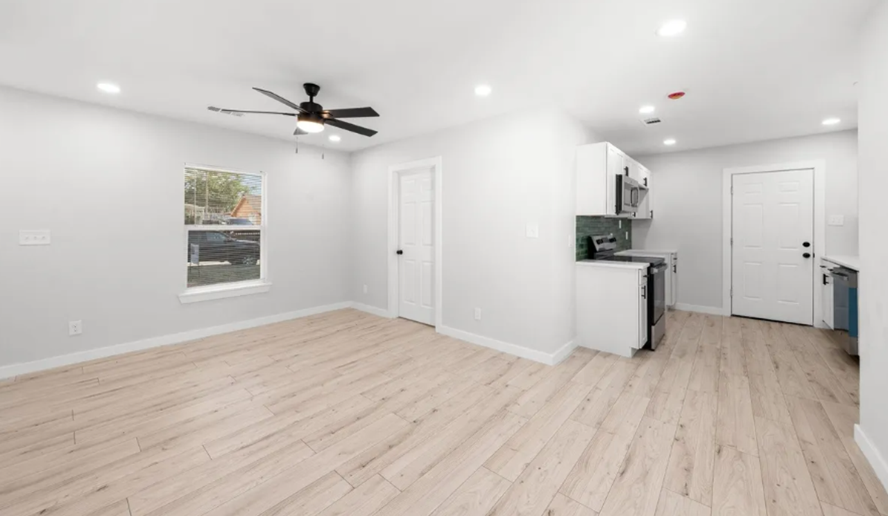 3313 Thibet St - Photo 7 of 9