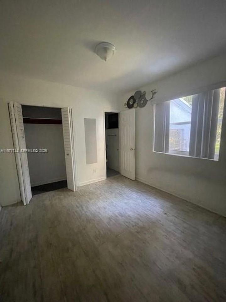 121 Ne 169th Ter - Photo 6 of 11