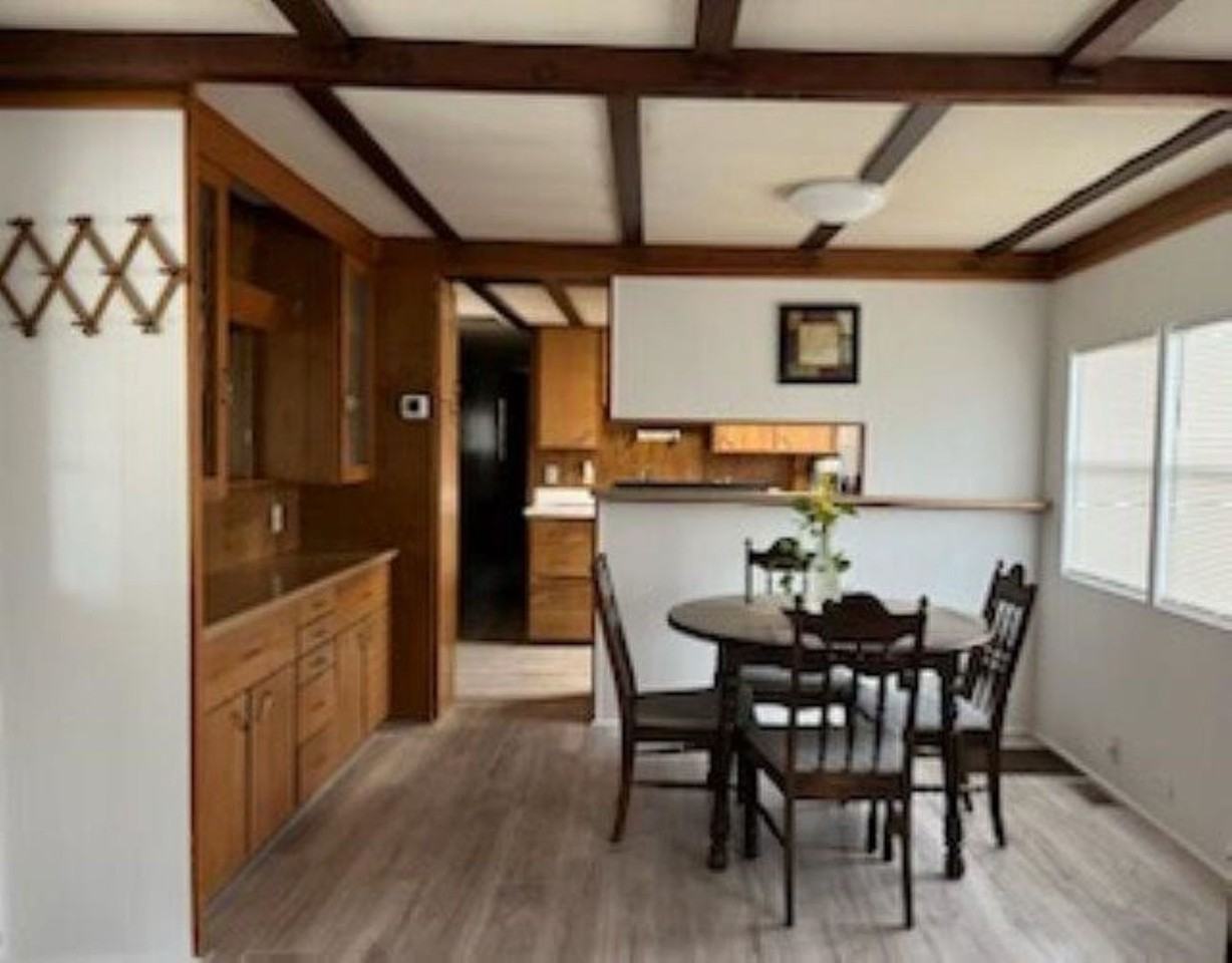 206 River St - Photo 3 of 14