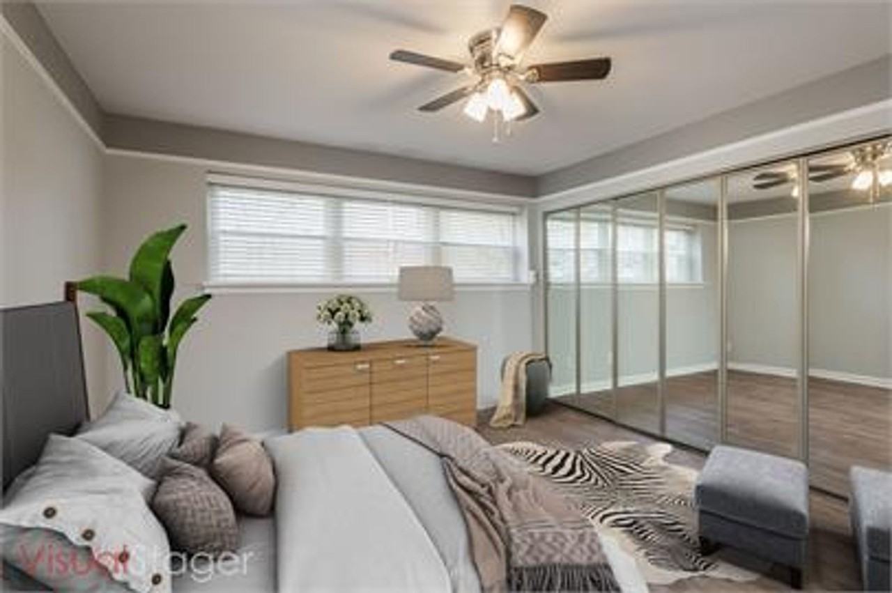 2501 Brownsboro Rd - Photo 3 of 9