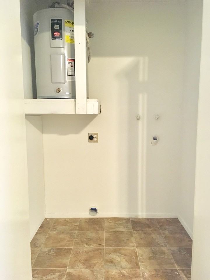 2130 - Photo 7 of 29