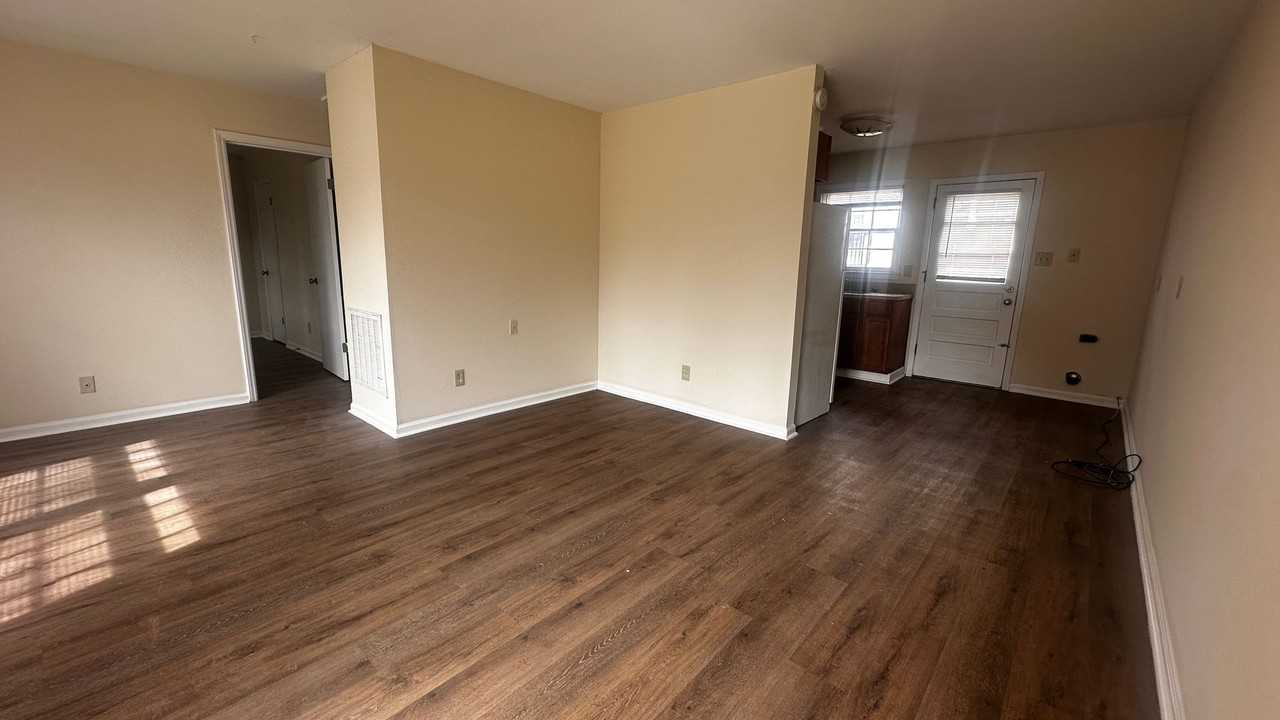 PBH (HC, LLC) - Photo 3 of 6