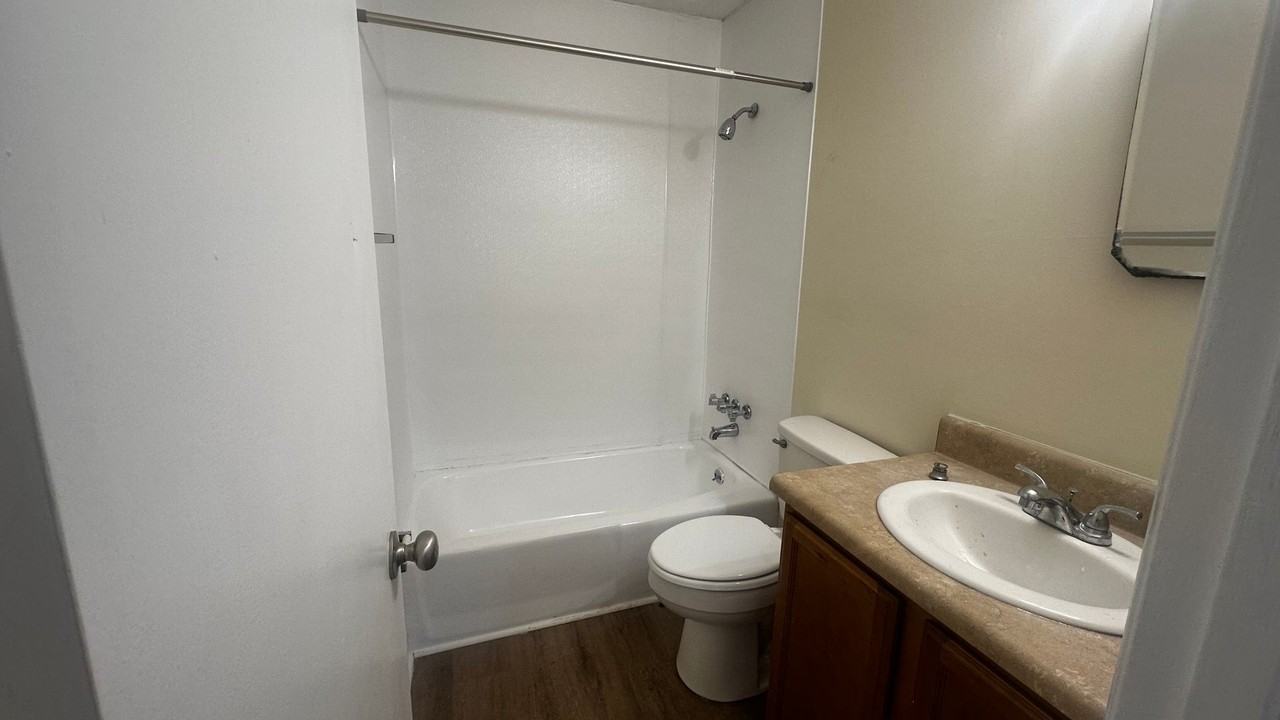 PBH (HC, LLC) - Photo 4 of 6