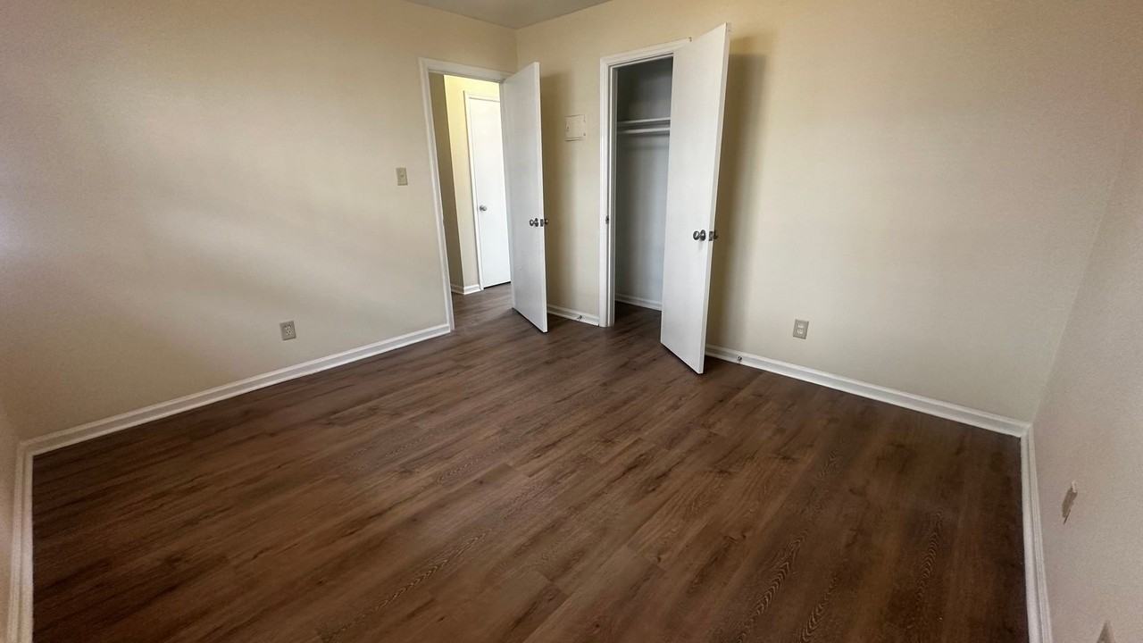 PBH (HC, LLC) - Photo 5 of 6