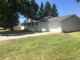 featured image of 13615 W Prairie Ave