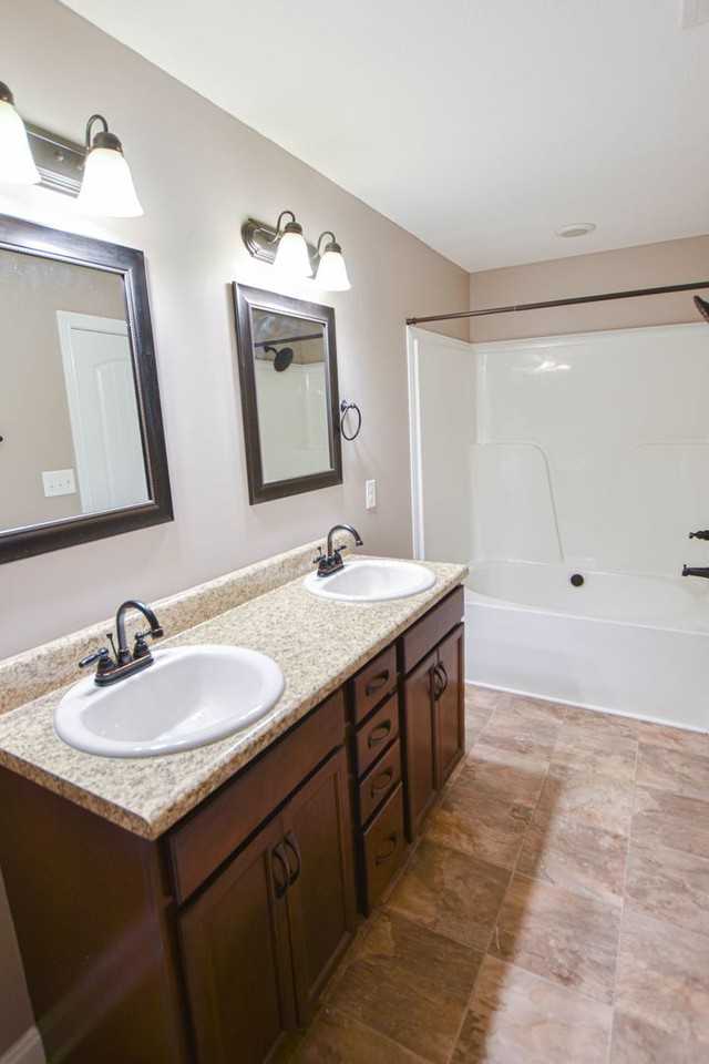 596 Cameo Ct - Photo 6 of 10