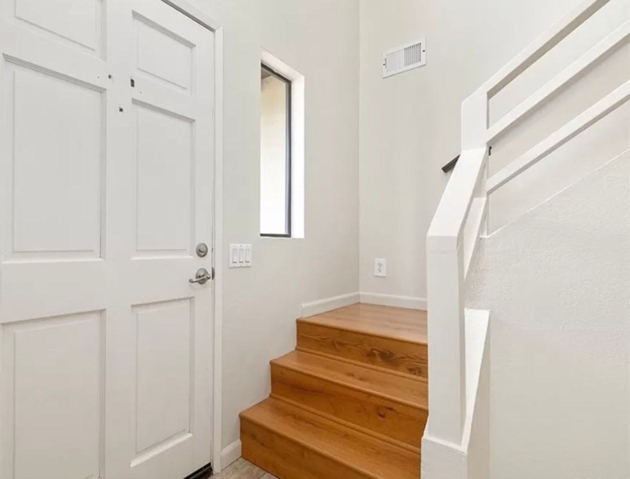 461 Java St - Photo 2 of 24