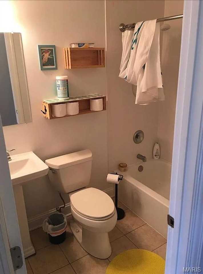 4235 Gibson Ave #1 - Photo 5 of 6