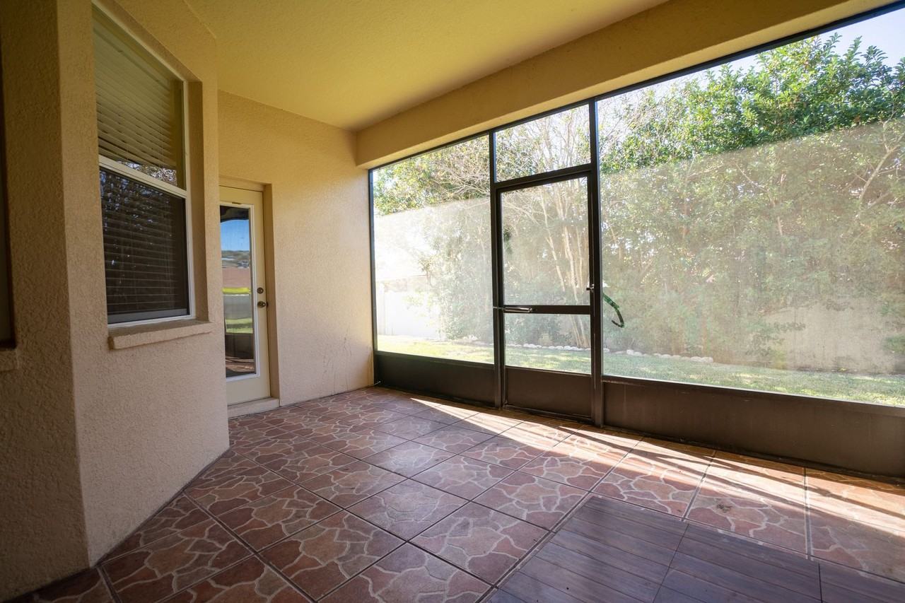 271 Magnolia Park Trl - Photo 7 of 9