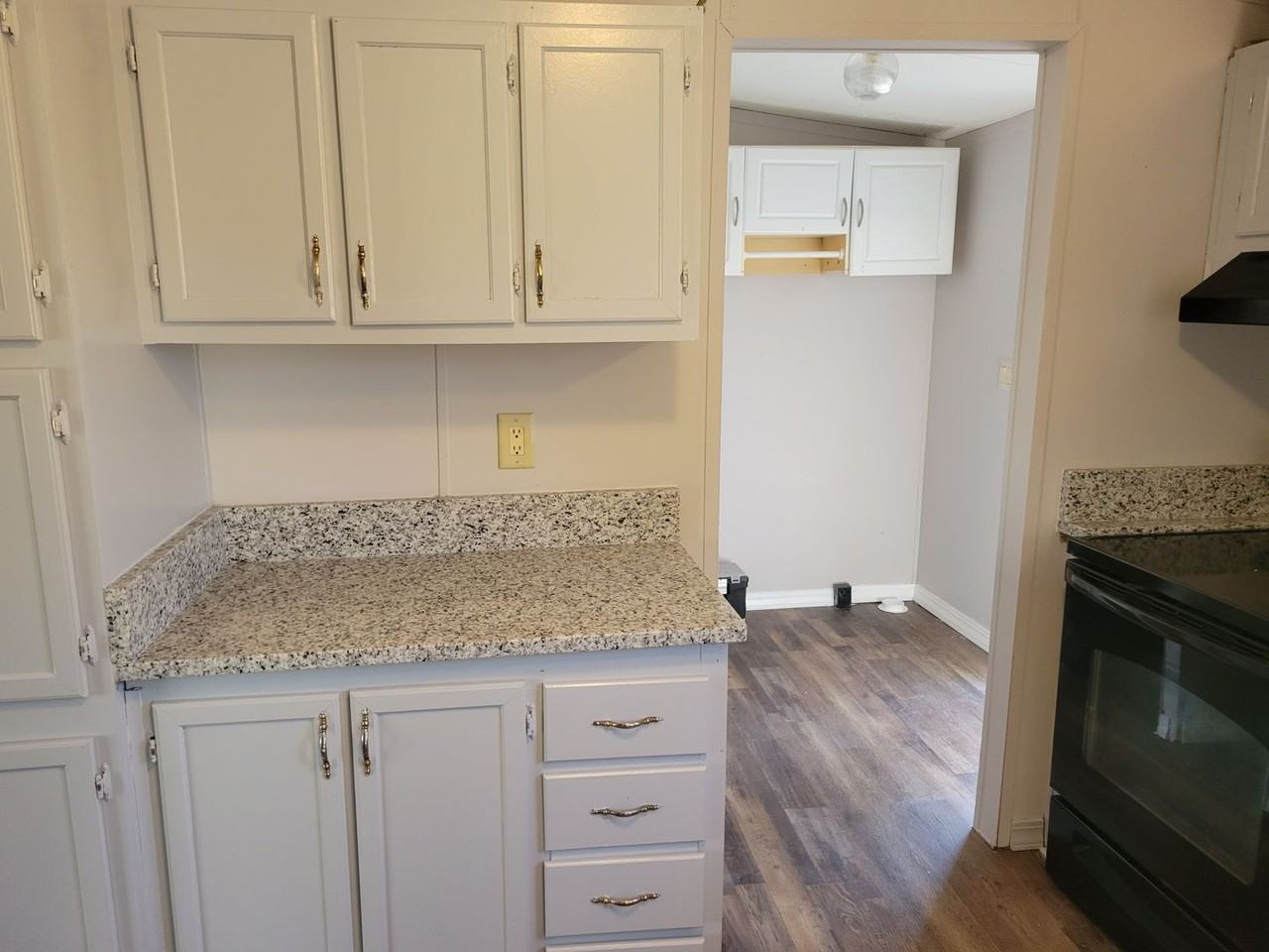 107 Dave Mccracken Rd - Photo 5 of 21