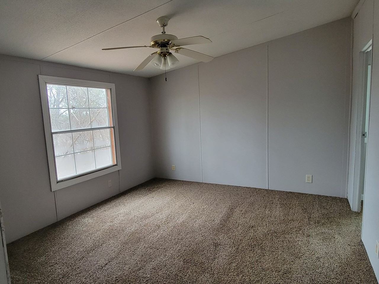 107 Dave Mccracken Rd - Photo 7 of 17