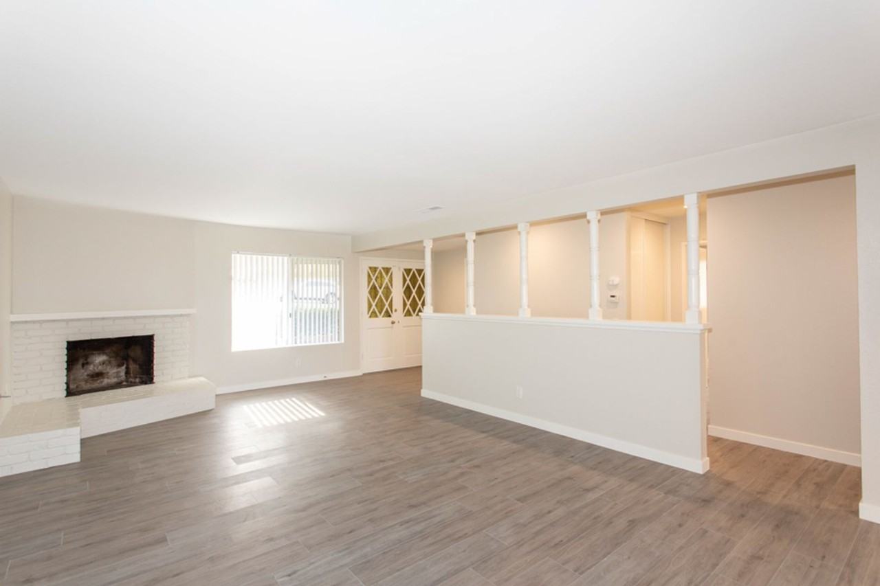 2701 Morning Glory Ln - Photo 3 of 22