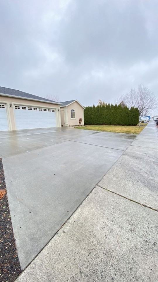 325 W Northshore Dr - Photo 2 of 30