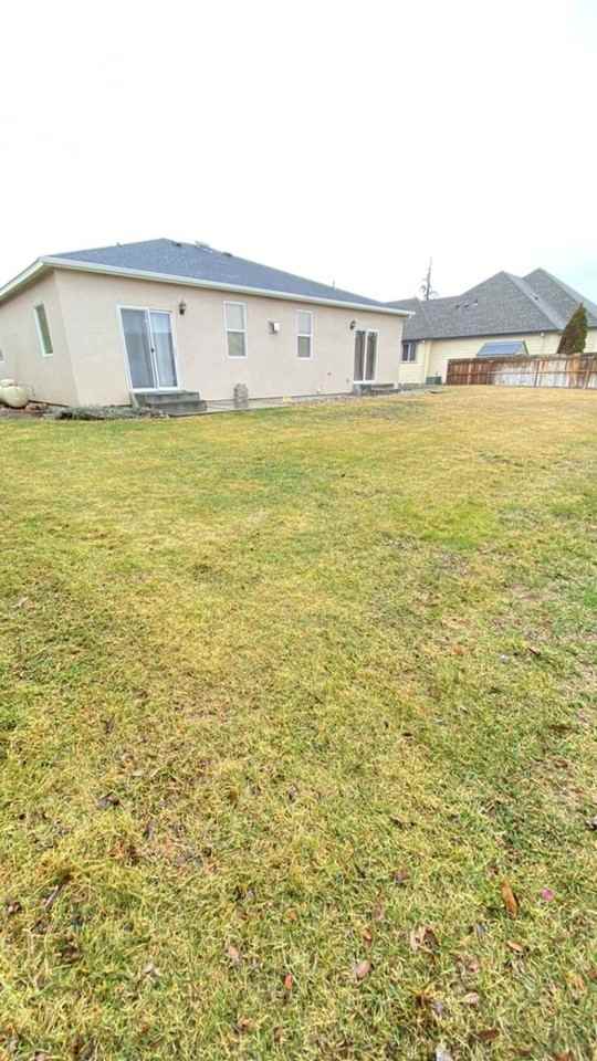 325 W Northshore Dr - Photo 4 of 30