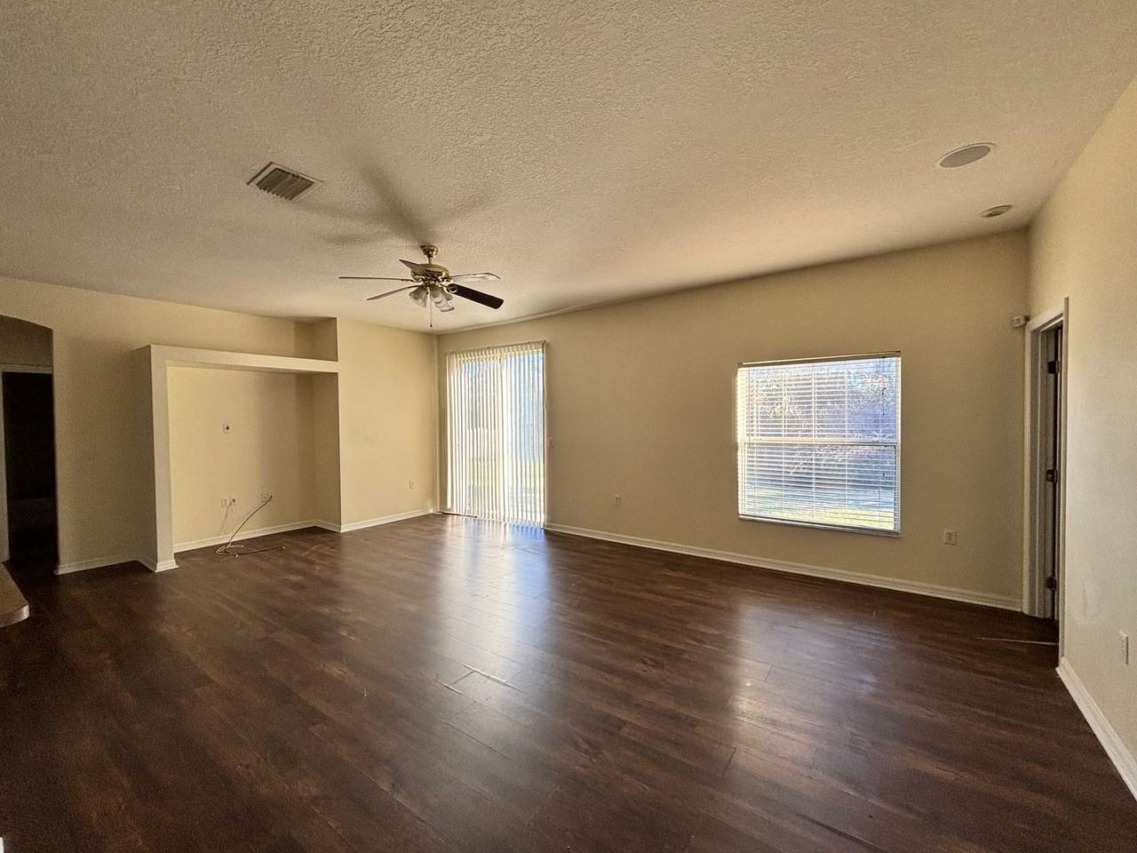 3874 Sw 102nd Lane Rd - Photo 4 of 16