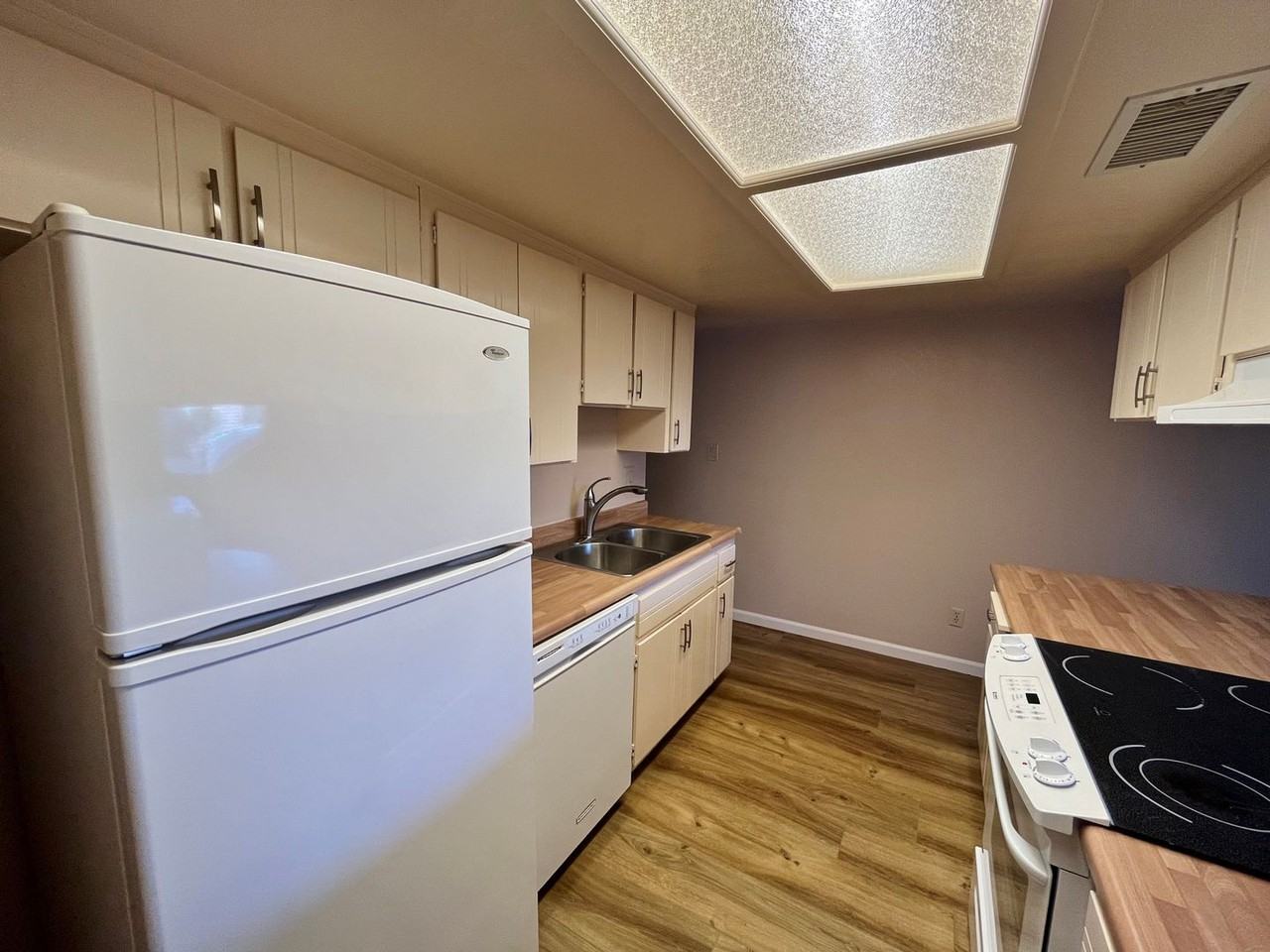 130 Castle Rock Rd #52 - Photo 7 of 15