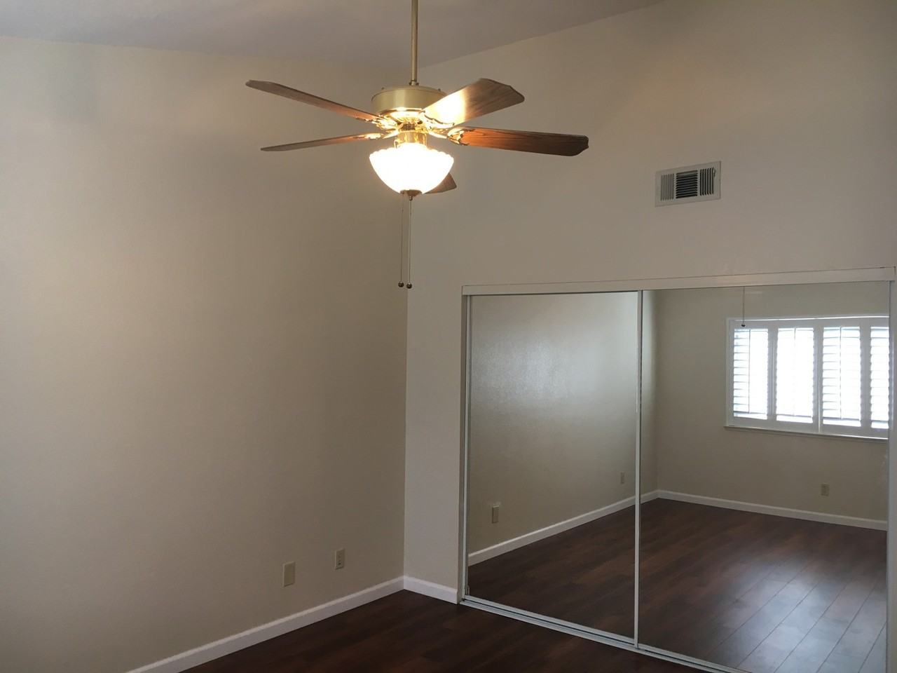 412 Coralwood Rd - Photo 7 of 10