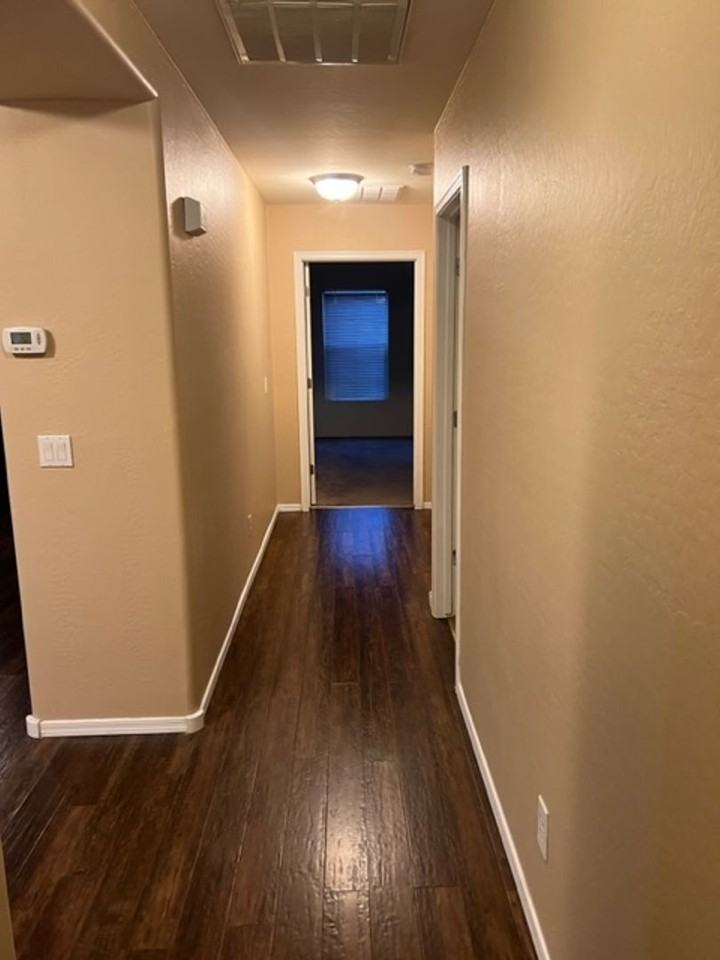 10289 N 115th Dr - Photo 6 of 17